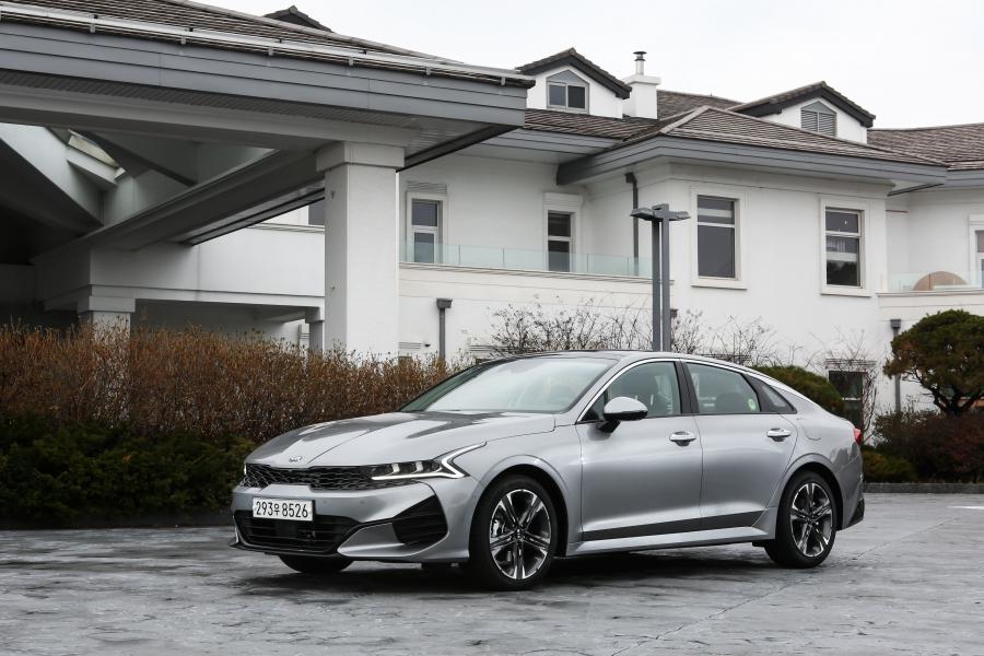  Kia K5 2019 года  (фото 11 из 44)